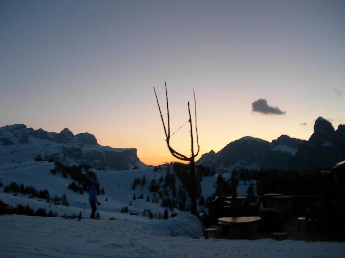 Residence Vajolet San Cassiano San Cassiano  Bagian luar foto